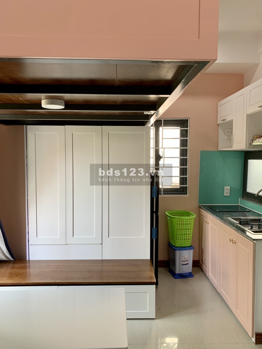 Cho thuê căn hộ full nội thất có ban công giá rẻ đường Lâm Văn Bền Quận 7