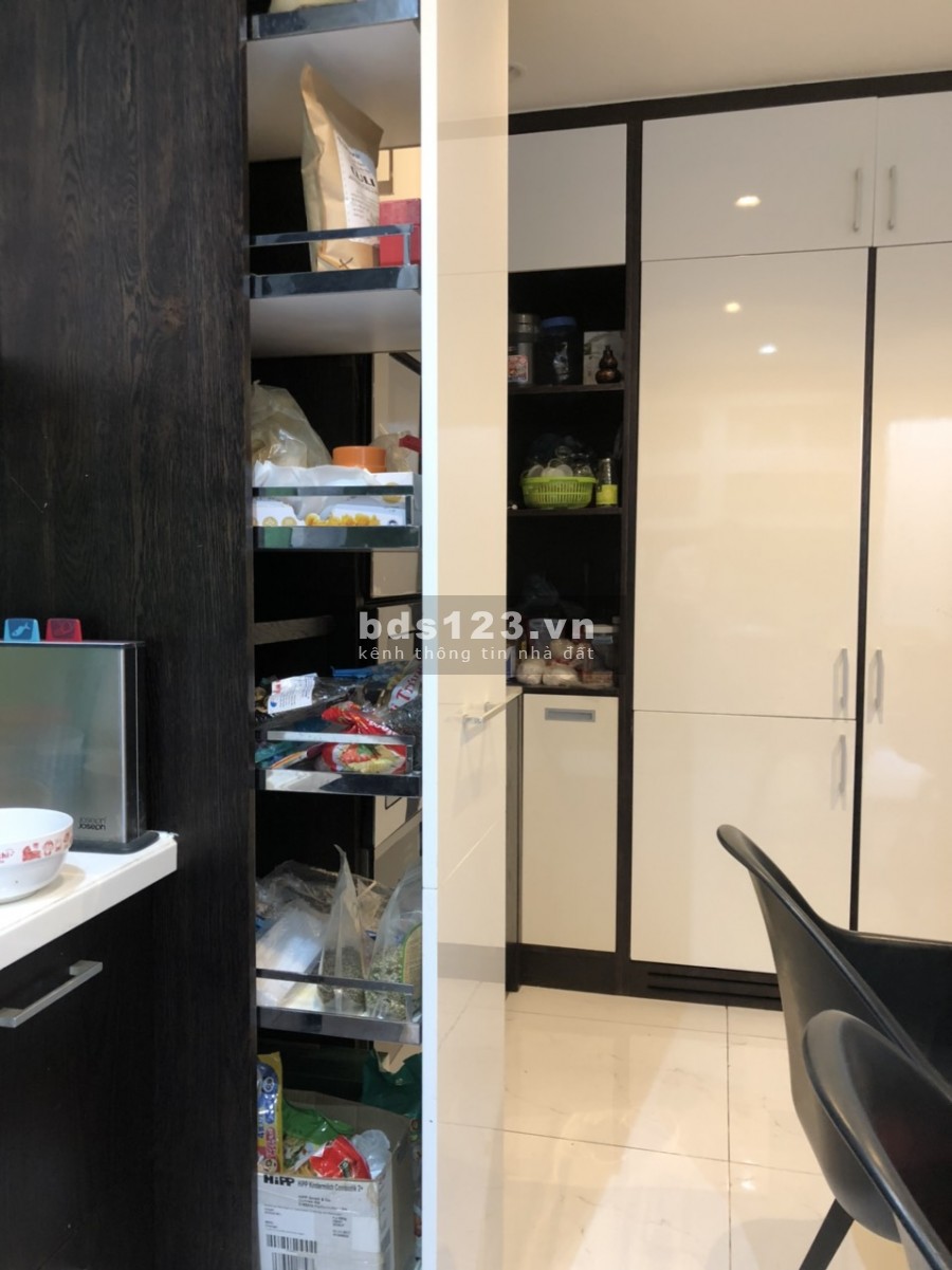 Bán nhà 1Trệt 1 Lững 2 Lầu Sth MT Chợ Rạch Ông Phường 2 Quận 8