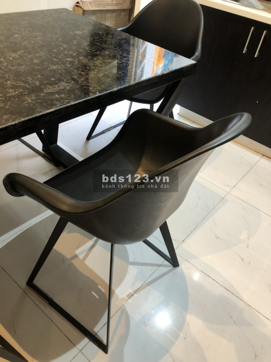 Bán nhà 1Trệt 1 Lững 2 Lầu Sth MT Chợ Rạch Ông Phường 2 Quận 8