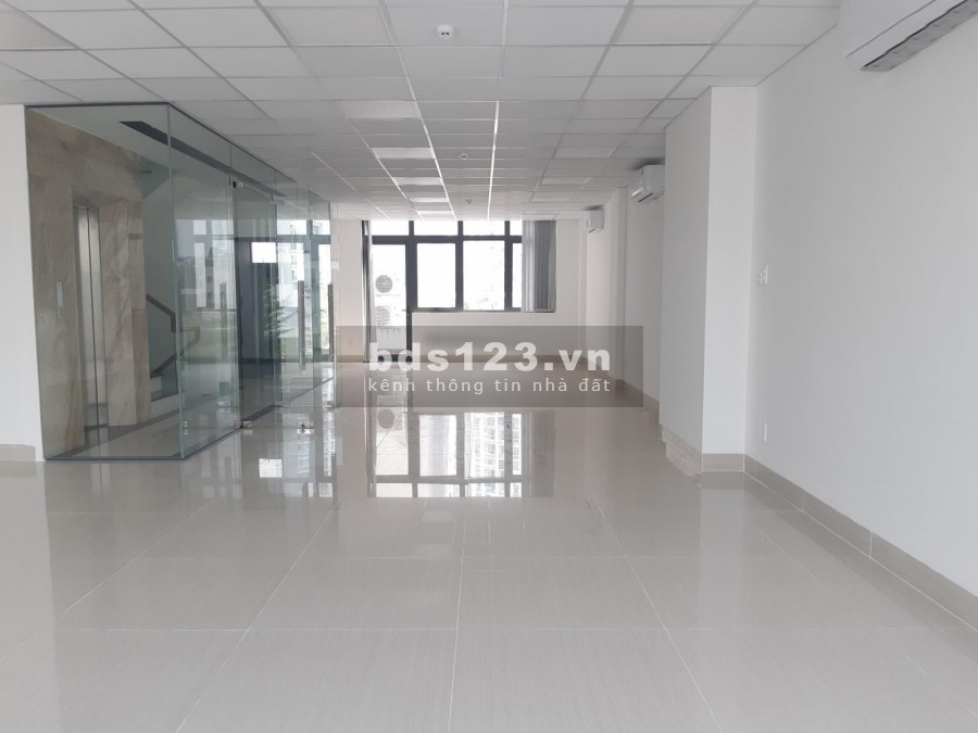 Cho thuê Nhà Văn phòng Hầm 4 sàn trống suốt 689m2 Nguyễn hoàng An Phú Quận 2 (MS:144.100.122)