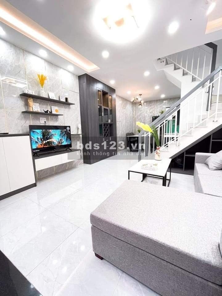 Nguyên căn dt 4.2x20m, mặt tiền trung tâm Tân Phú, giá chỉ 77 triệu/m2