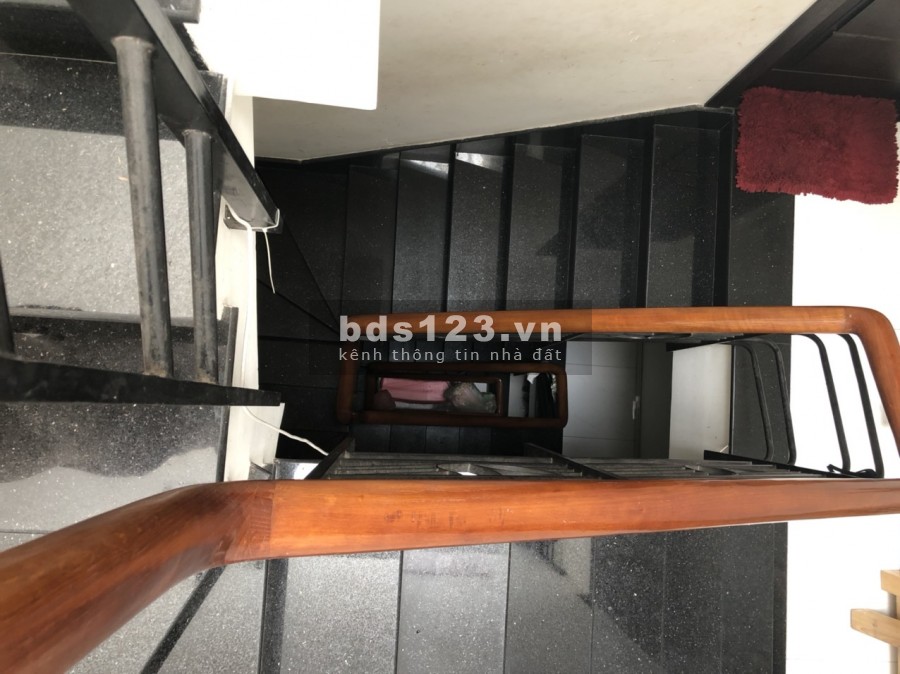 Bán nhà 1Trệt 1 Lững 2 Lầu Sth MT Chợ Rạch Ông Phường 2 Quận 8