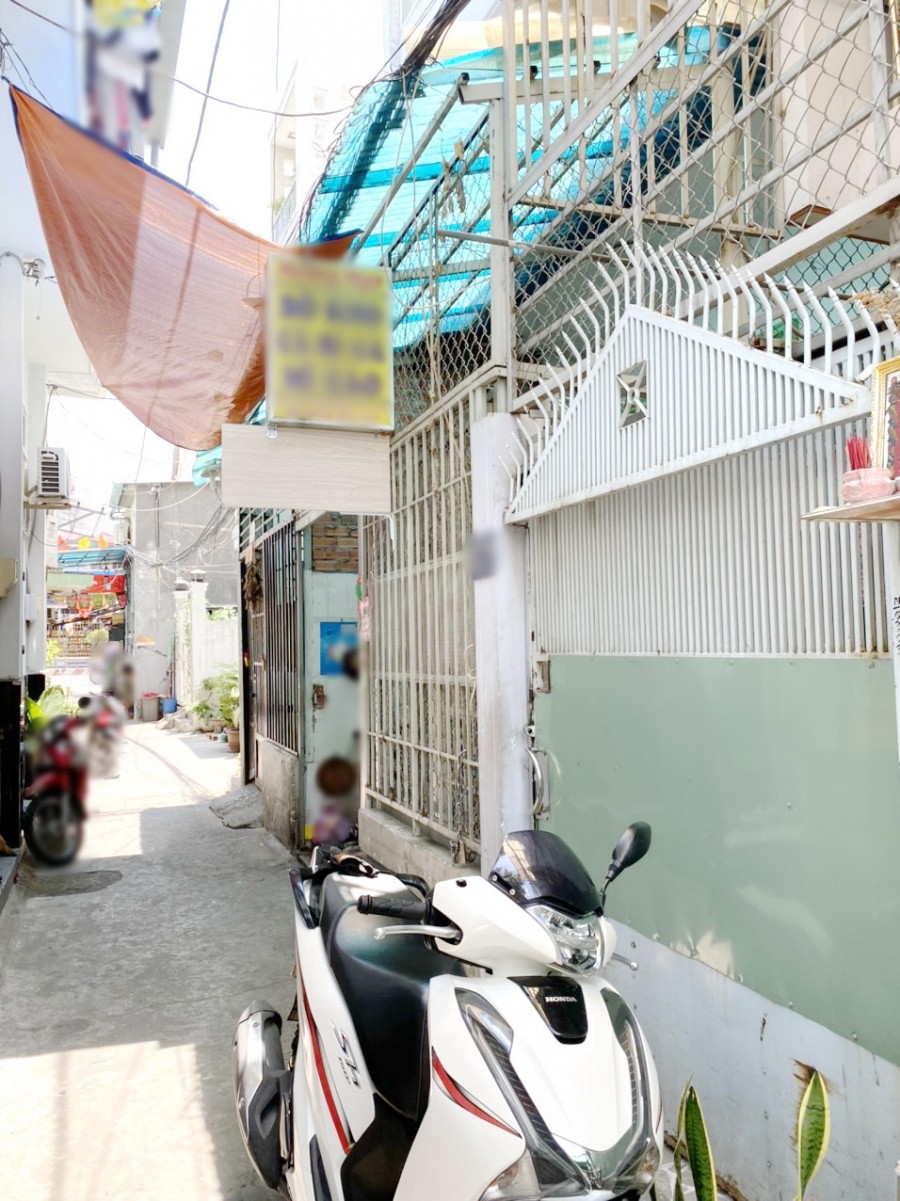 Nhà SHR đang kinh doanh ổn định, cách mặt tiền Phạm Hùng 20m P9 Quận 8