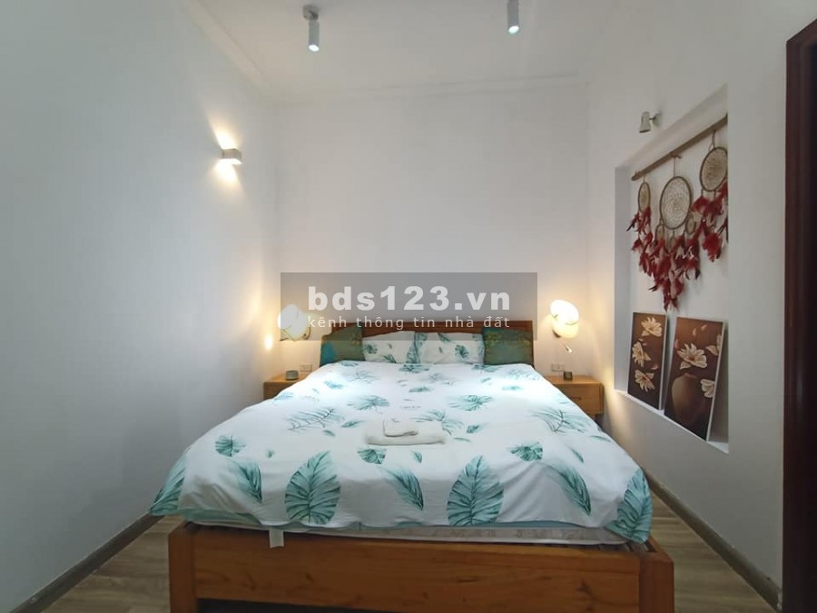 Bán Nhà Phố Lương Thế Vinh, 52m x 4T MT3.8m Ô tô Đỗ Cửa, giá 6 tỷ 5 : 0936552879