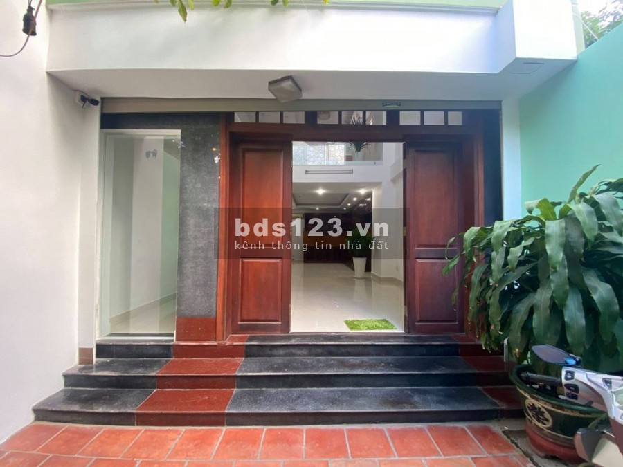 3.7 Tỷ Có Ngay Nhà HXH Trần Bình Trọng, Quận 5, 43m2, 2Lầu, 3 P.Ngủ, Giá Tốt Nhất Thị Trường.