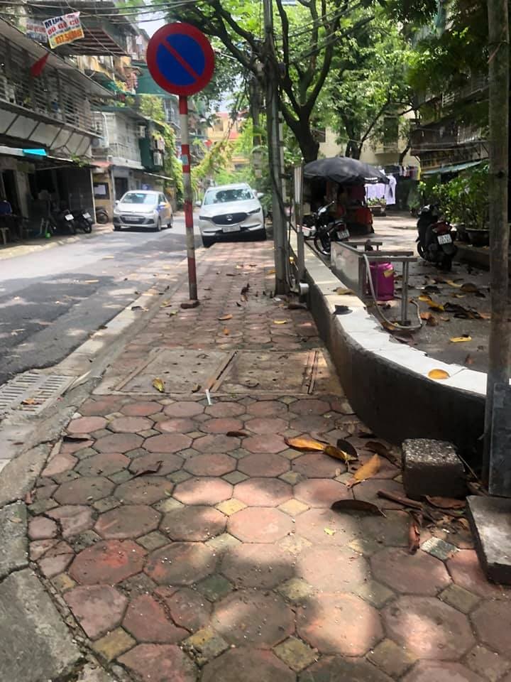 Bán nhà Đặng Văn Ngữ, ô tô, nở hậu, an sinh đỉnh, dt 40m2, 4 tầng, giá 4.15 tỷ, lh 0888104444