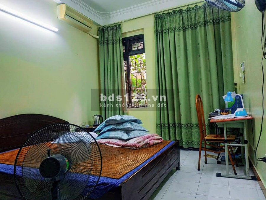 Bán Nhà Phố Lương Thế Vinh, 52m x 4T MT3.8m Ô tô Đỗ Cửa, giá 6 tỷ 5 : 0936552879