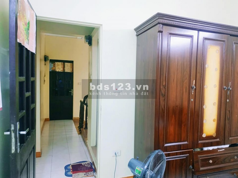 Bán Nhà Phố Lương Thế Vinh, 52m x 4T MT3.8m Ô tô Đỗ Cửa, giá 6 tỷ 5 : 0936552879