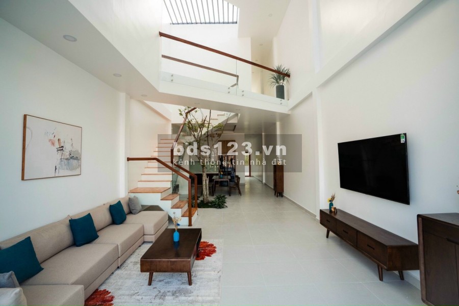 Nhà đất đắc địa vị trí đệp tiềm năng, giá 3 tỷ, thương lượng, lh 0365921729