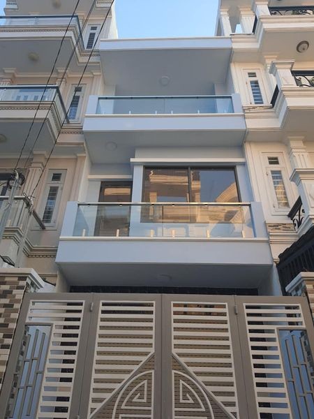 Bán nhà mới đẹp đường Thạnh Xuân Quận 12, 65m2 giá cực rẻ 4.7 tỷ TL.