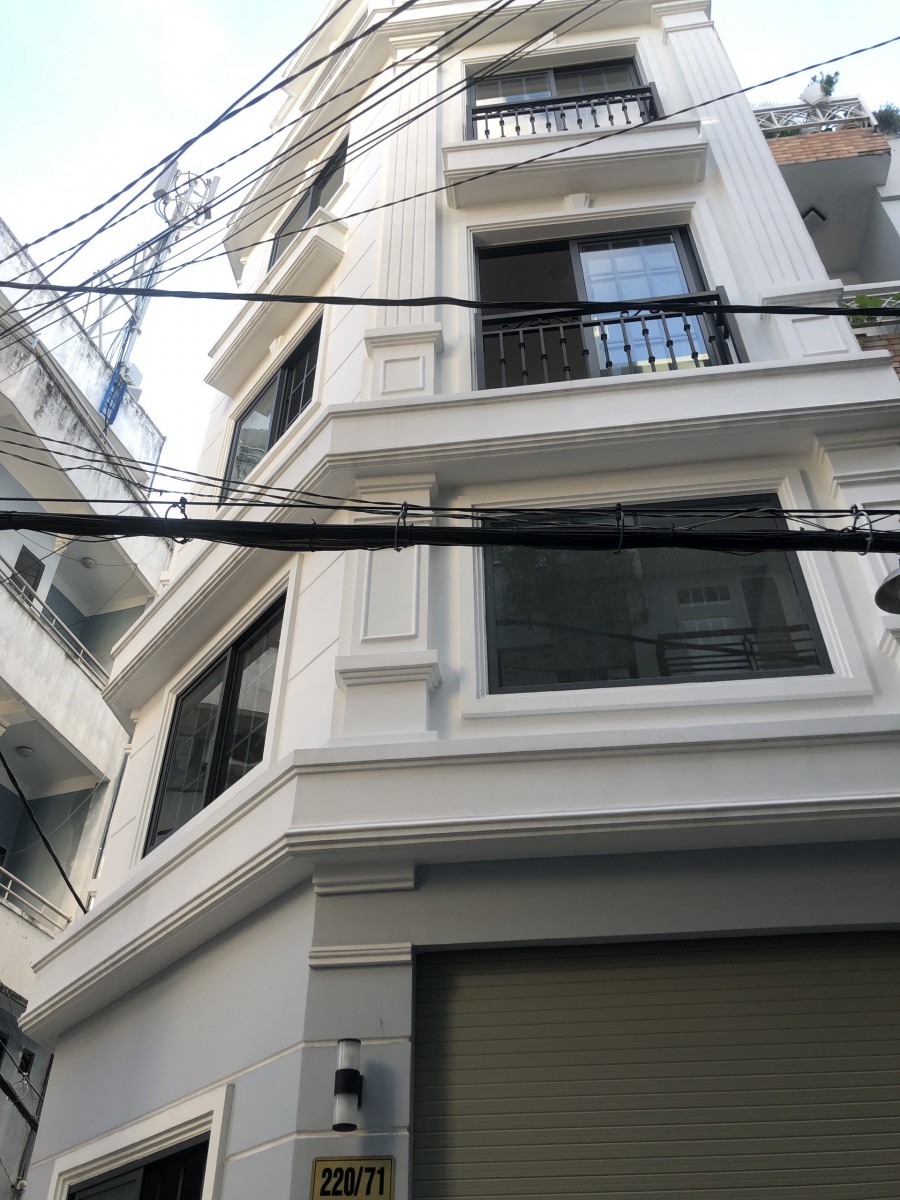 Bán nhà Góc 3MT Phú Nhuận DT đã hết lộ giới 65,4m2 Nhà Mới trệt 4 Lầu