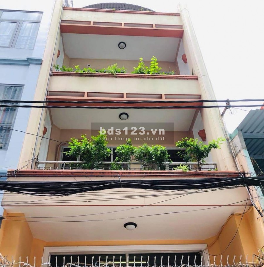 Bán nhà hẻm xe hơi, Lê Quang Định, dt 46m2, nở hậu, giá chỉ 5 tỷ