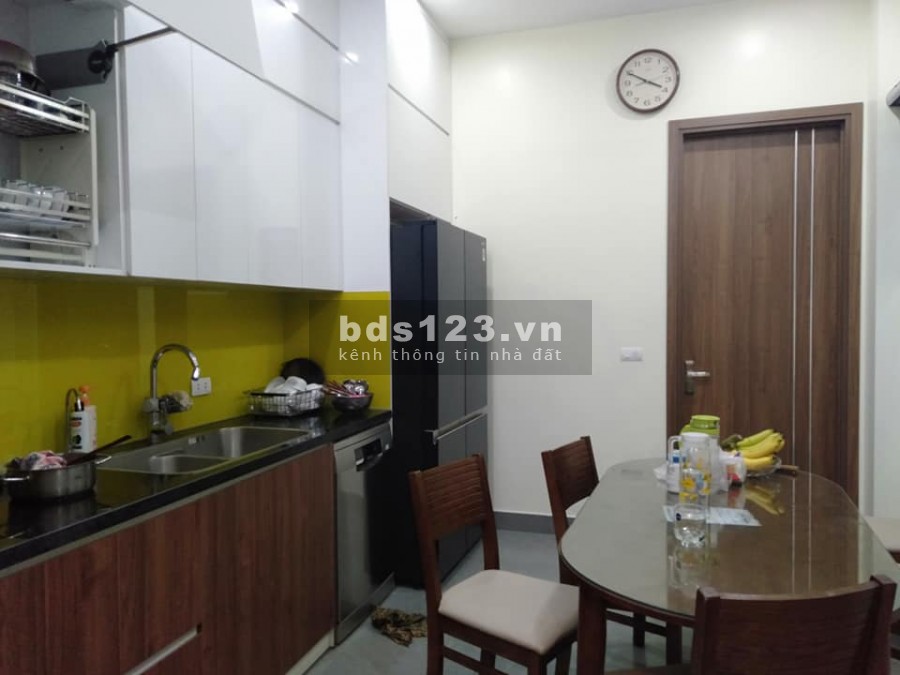 Bán nhà phố Hoàng Đạo Thành, Thanh Xuân, Ô tô tránh, lô góc, thoáng sáng 50m2x4T giá 6.8 tỷ