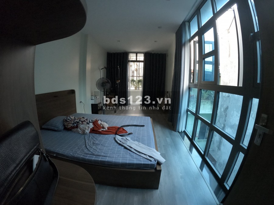 Bán nhà phố Hoàng Đạo Thành, Thanh Xuân, Ô tô tránh, lô góc, thoáng sáng 50m2x4T giá 6.8 tỷ