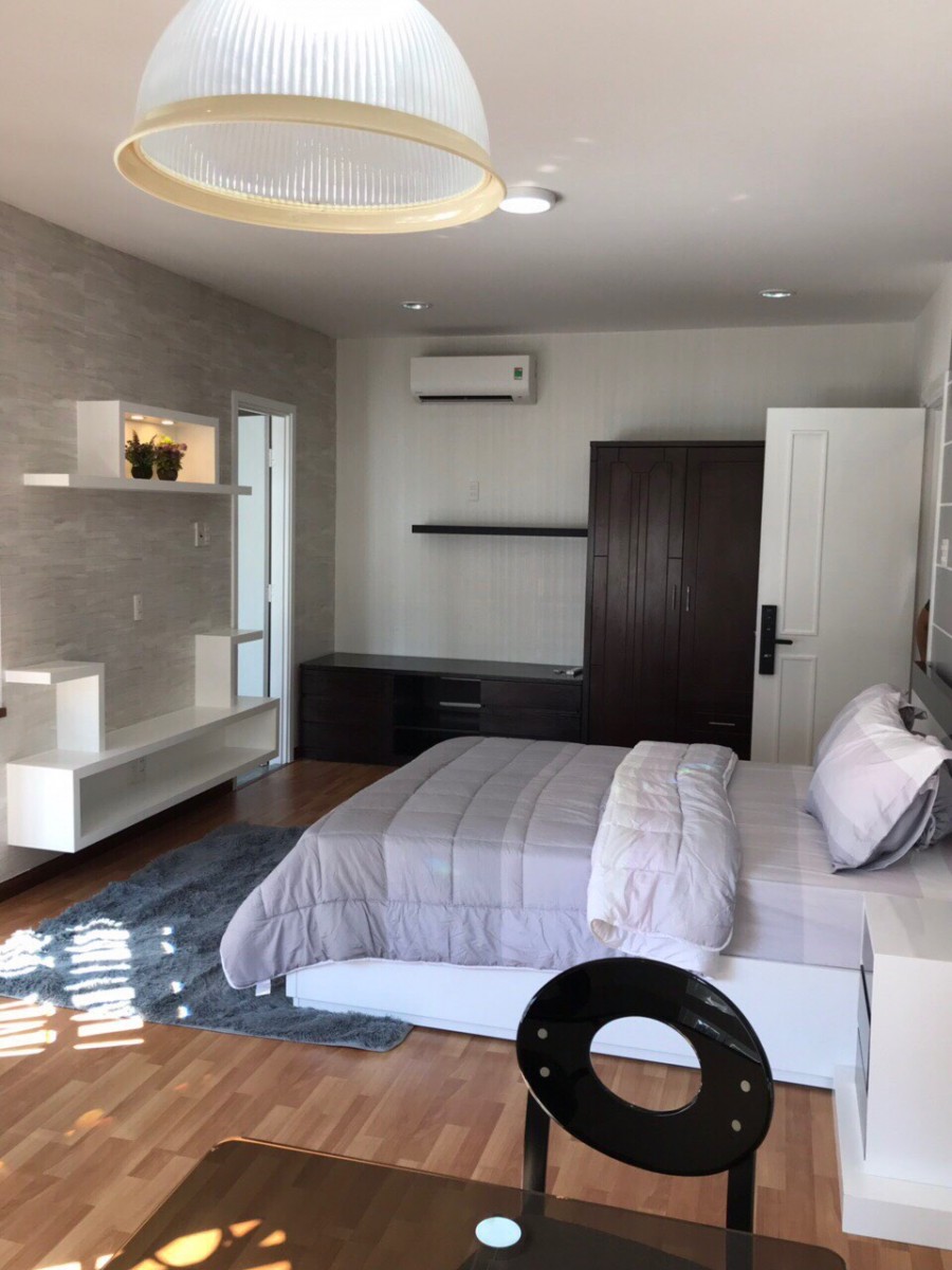 Bán nhà Góc 3MT Phú Nhuận DT đã hết lộ giới 65,4m2 Nhà Mới trệt 4 Lầu