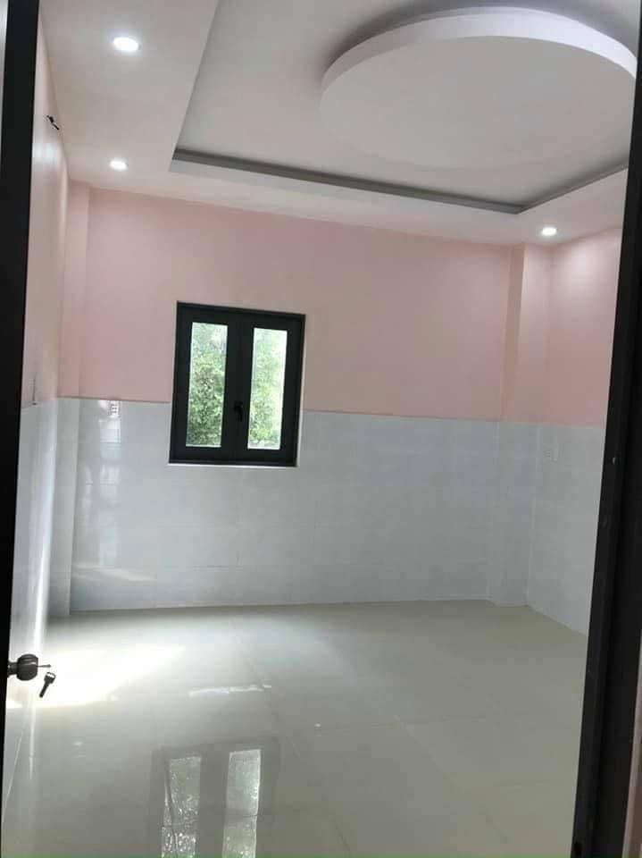 Bán nhà mới đẹp đường Thạnh Xuân Quận 12, 65m2 giá cực rẻ 4.7 tỷ TL.