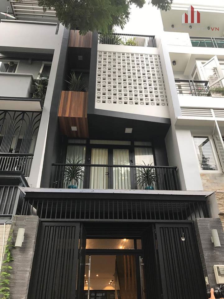 Nhà nguyên căn mặt tiền Cao Thắng, 4x16m, 3 lầu, giá chỉ 12 tỷ 700