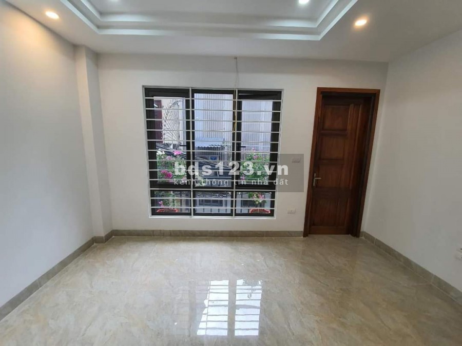 Cần bán gapa nhà 45m2 phố Nguyễn An Ninh, hẻm ô tô vào tận nhà