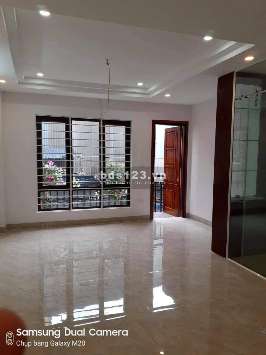Cần bán gapa nhà 45m2 phố Nguyễn An Ninh, hẻm ô tô vào tận nhà