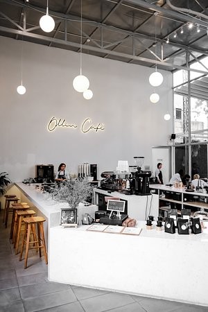 Cho thuê Villa 11mx16m trệt, gác có sân 4m, Thảo Điền, Quận 2