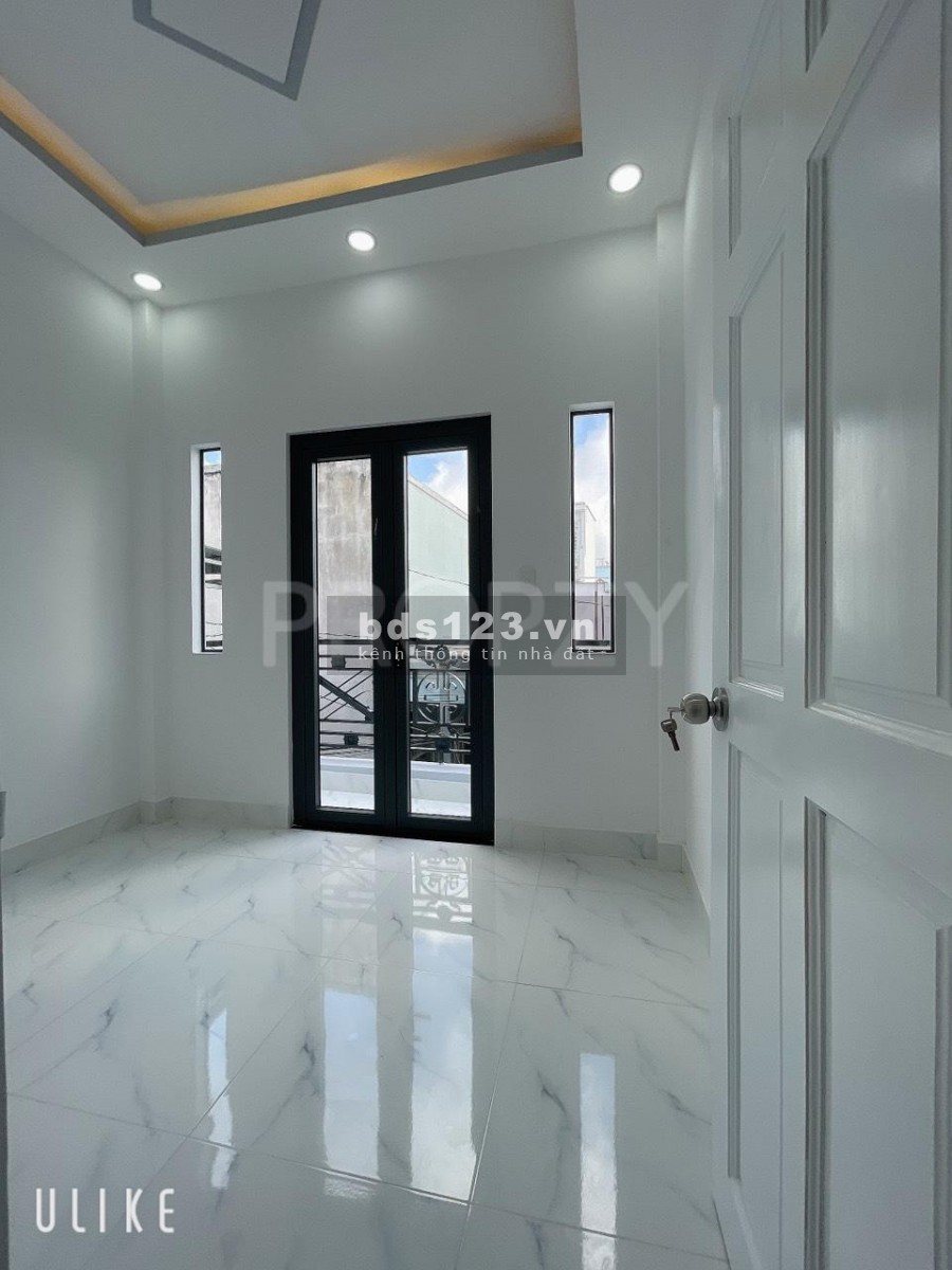 Bán nhà nguyên căn phố thiết kế kiểu Châu Âu Huỳnh Tấn Phát thị trấn Nhà Bè