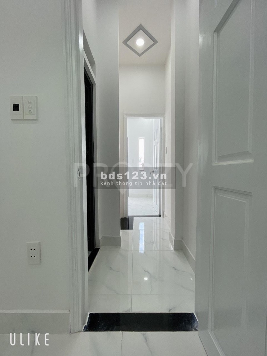 Bán nhà nguyên căn phố thiết kế kiểu Châu Âu Huỳnh Tấn Phát thị trấn Nhà Bè