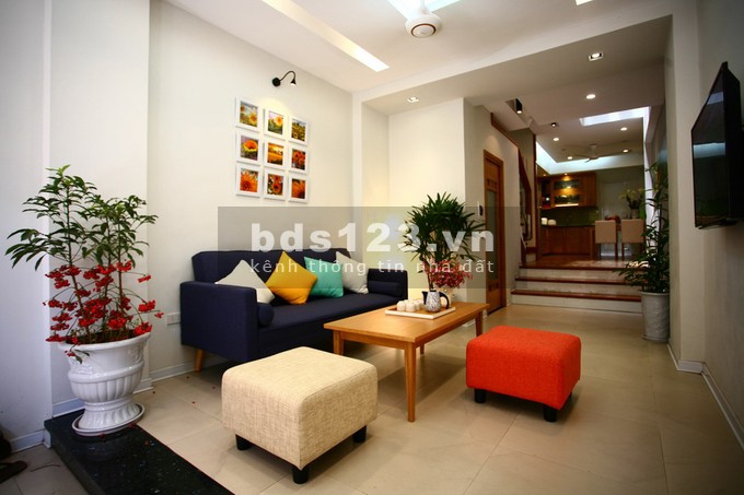 Bán nhà Cự Lộc, ngõ thoáng, hướng mát, 51m2, giá bán 4.2 tỷ