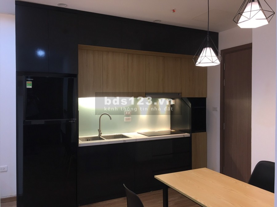Cho thuê căn hộ ở KĐT Mễ Trì Hạ, 2PN đủ đồ 11tr/tháng LH 0327582785