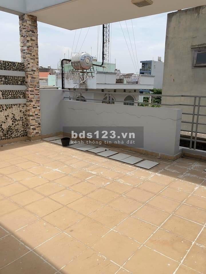 Do tình hình dịchn bệnh, làm ăn thua lỗ nên mình cần ra đi căn nhà diện tích 67m2 nhà 1 trệt, 4 tầng