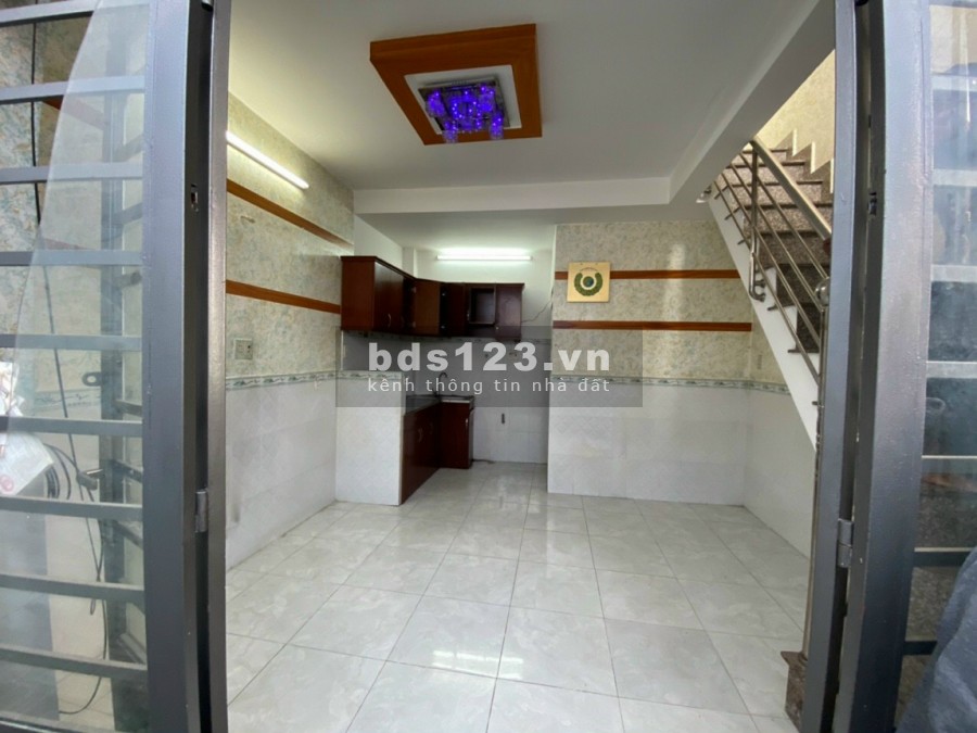 Nhà nguyên căn hẻm 75 đường 48, xe hơi tới tận cửa, sử dụng 48m2, 2 pn, 2 wc