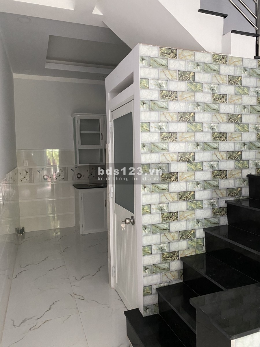 Bán nhà chính chủ hẻm ba gác đường số 4, Hiệp Bình Phước, giá 1.75 tỷ, dt 3.5m x 7m