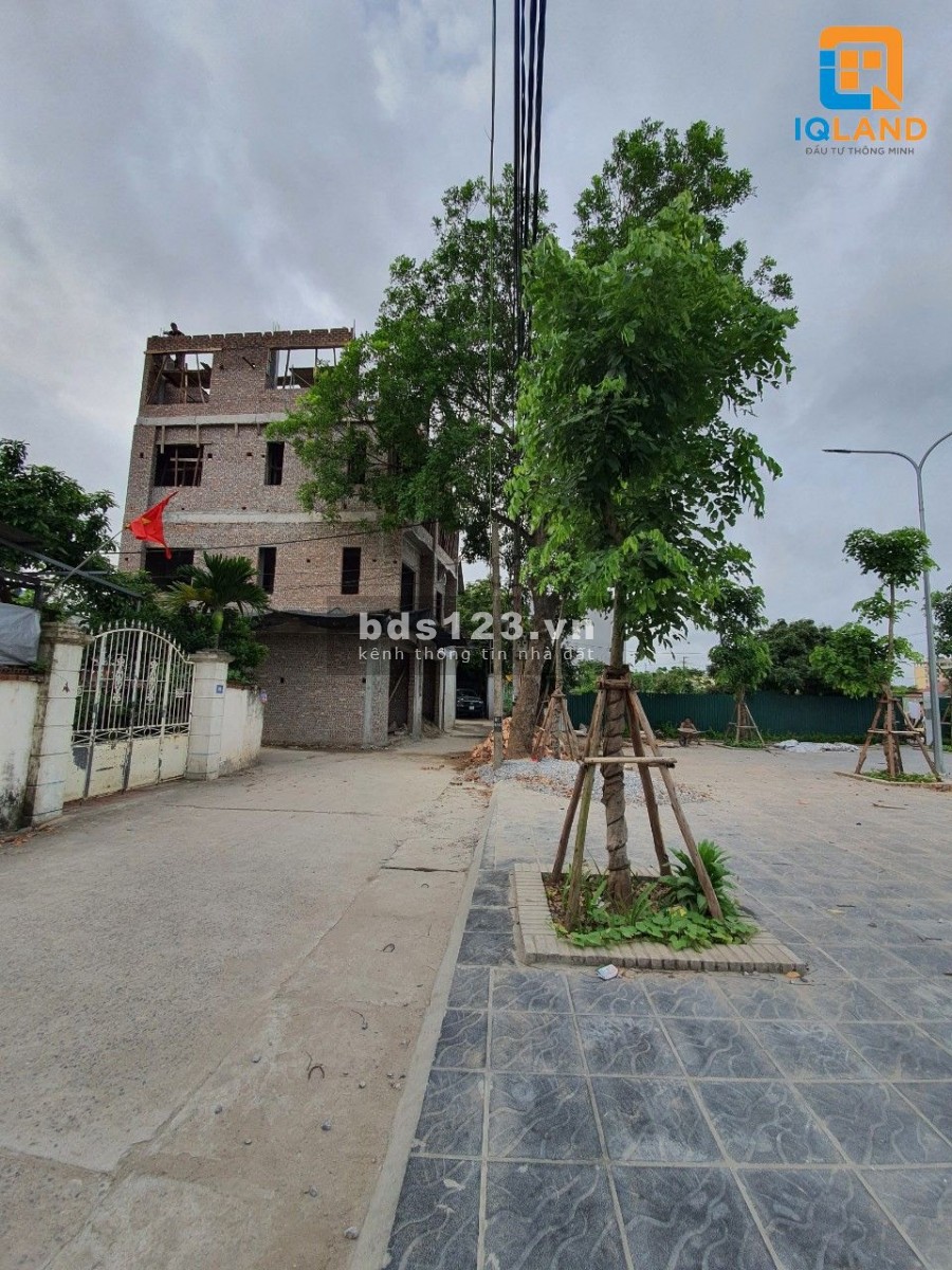 Chưa đến 2 tỷ sở hữ ngay nhà 4 tầng tại Ngã tư 1.5, TT Đông Anh, đường ô tô tránh.LH: 0327075088