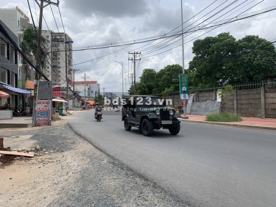 Bán đất HXH dt 77m2 tại đường Lê Văn Chí, Linh Trung, TP.Thủ Đức