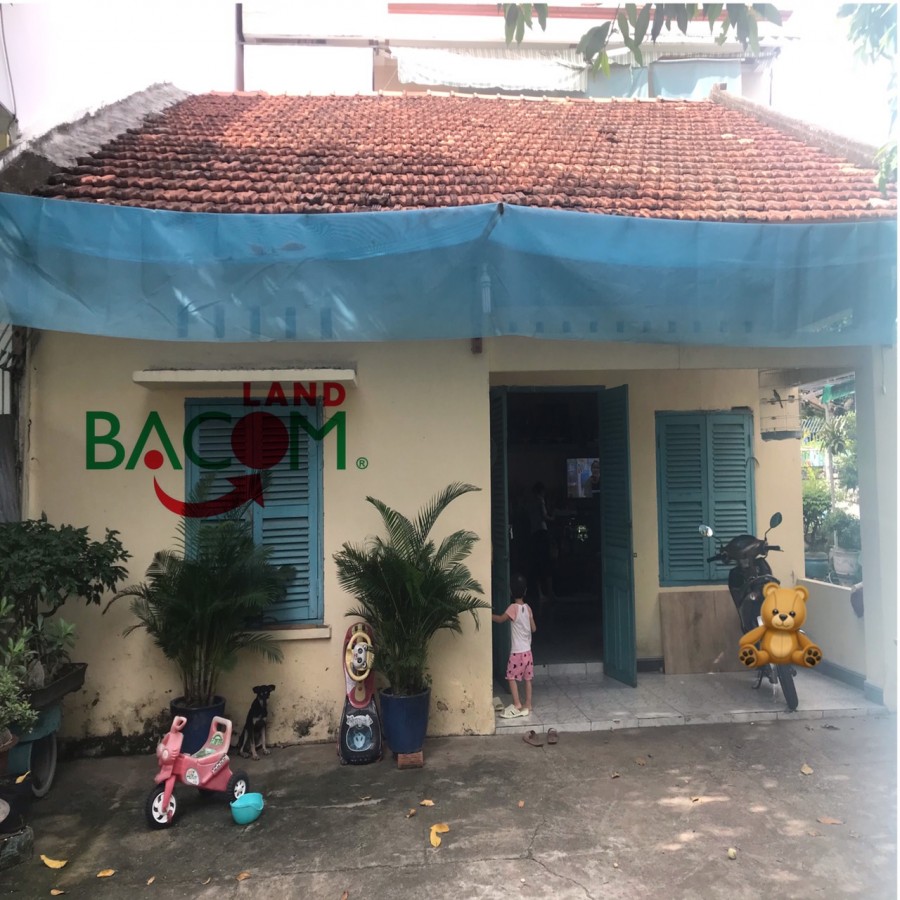 Bán nhà lô góc 2 mặt tiền Đường Hồ Hoà, DT 253m SHR full thổ cư. P . Tân phong. Giá 13,5 tỷ