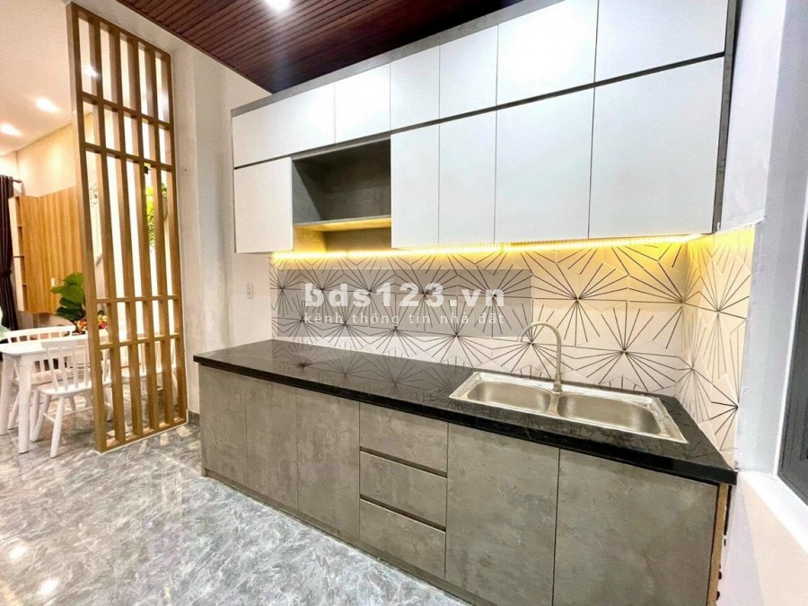 Bán nhà 2 tầng kiệt 3m Đường Trần Cao Vân gần Ông Ích Khiêm, Đà Nẵng