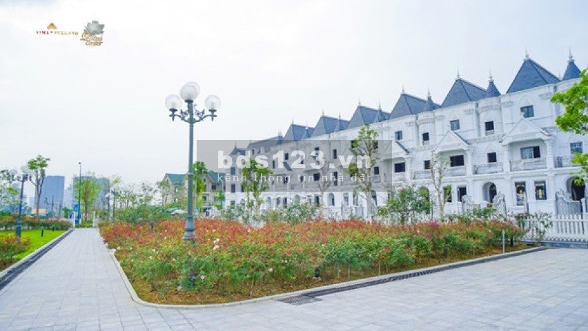 Bán biệt thự Vimefulland Tây Hồ gần Võ Chí Công, kiến trúc cổ điển