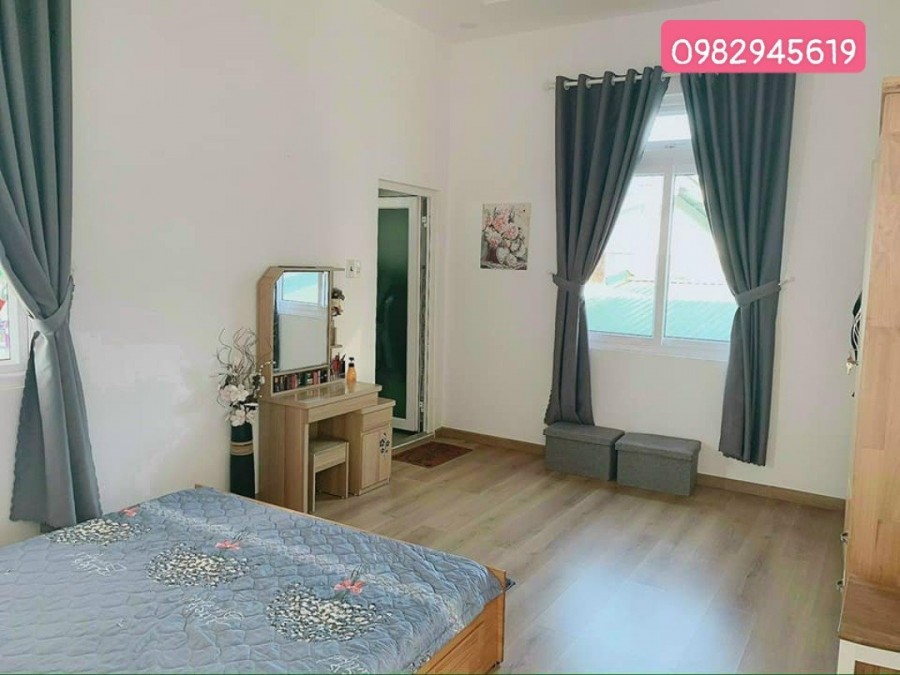 Một thiết kế hiện đại ở Trịnh Hoài Đức, phường 11, Đà Lạt, giá 7.4 tỷ