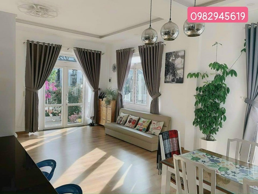 Một thiết kế hiện đại ở Trịnh Hoài Đức, phường 11, Đà Lạt, giá 7.4 tỷ