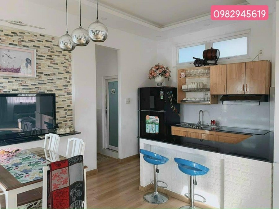 Một thiết kế hiện đại ở Trịnh Hoài Đức, phường 11, Đà Lạt, giá 7.4 tỷ