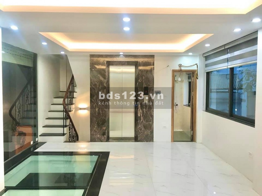 Bán nhà nguyên căn mặt phố Triệu Việt Vương dt 35m,2 7 tầng, mt 4.4m, giá 21.5 tỷ