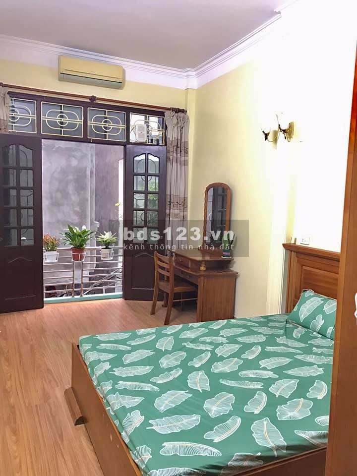 Bán nhà Nguyễn Sơn, dt 53m2, nhỉnh 4 tỷ, Quận Long Biên, phân lô Vip