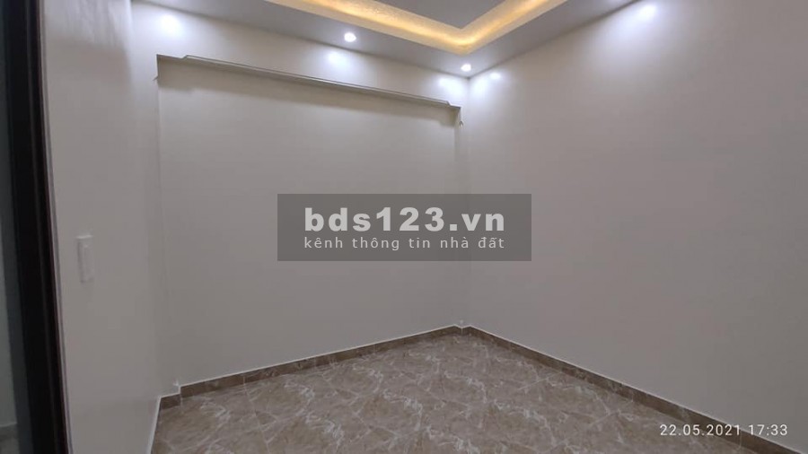 Nhà 4 tầng xây mới. 40m2 tại Khu TDC vinhomes riveside chỉ 3,18 tỷ