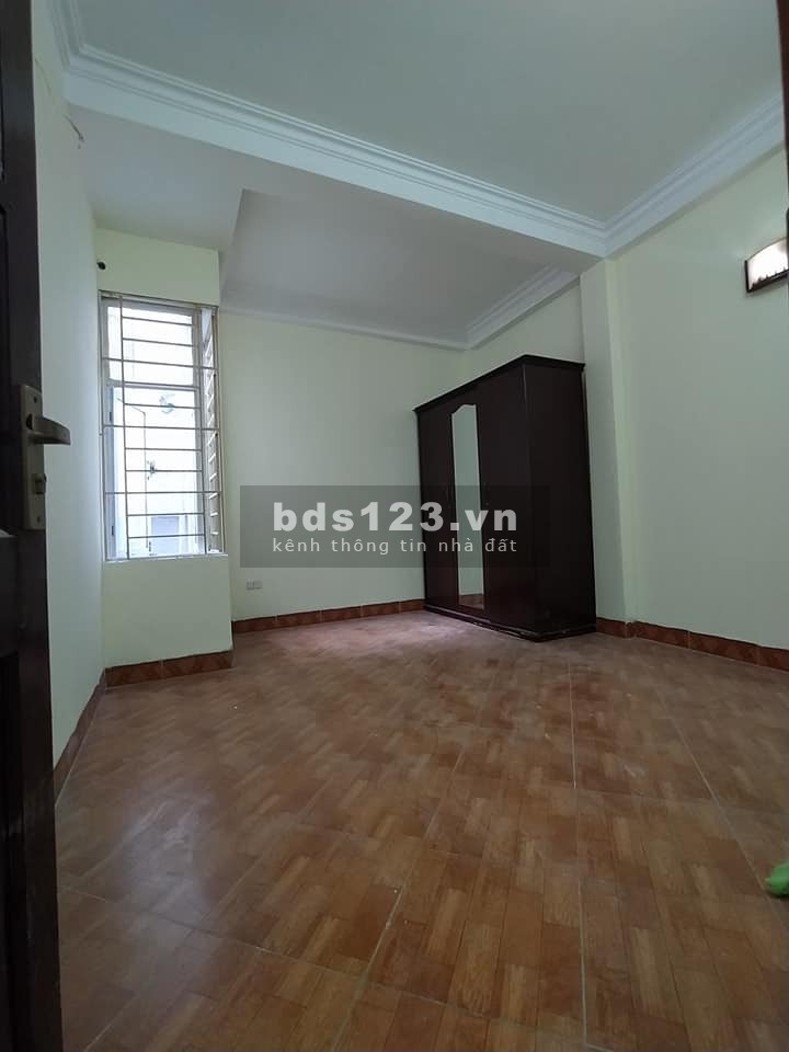 Bán nhà Nguyễn Trãi, Quận Thanh Xuân dt 34m2, 5T, giá 3.2 tỷ, nhà đẹp ở ngay