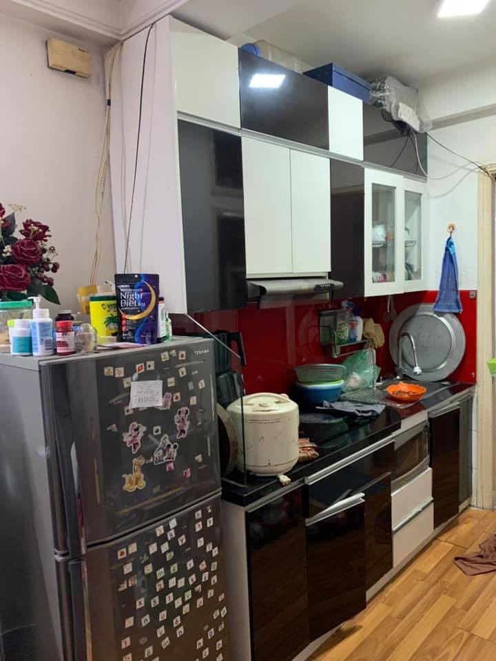 Bán căn hộ chung cư chính chủ tại Nguyễn Khánh Toàn, liên hệ chính chủ, lh 0904492986
