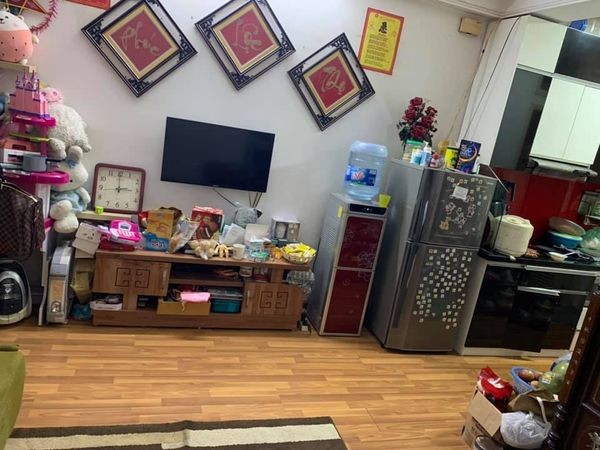 Bán căn hộ chung cư chính chủ tại Nguyễn Khánh Toàn, liên hệ chính chủ, lh 0904492986