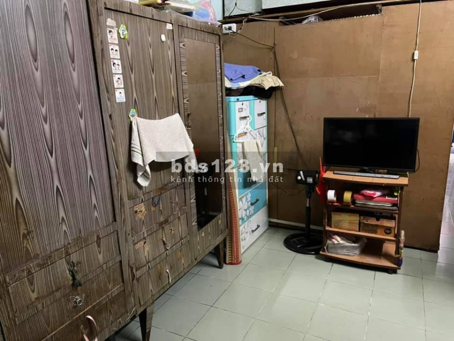 Nhà cũ hẻm ba gác 130m2 Nguyễn Trọng Tuyển, Quận Tân Bình giá 7 tỷ