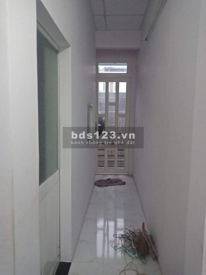 Bán Nhà Quận 11 hẽm ba gác thông tư tung - Gía Chỉ 3.5 Tỷ