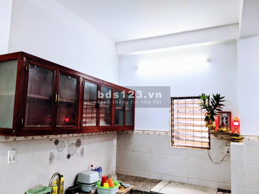 Giá sốc 45m2 chỉ 3 tỷ 3 ngay trung tâm Tân Phú, diện tích 4x11 m2