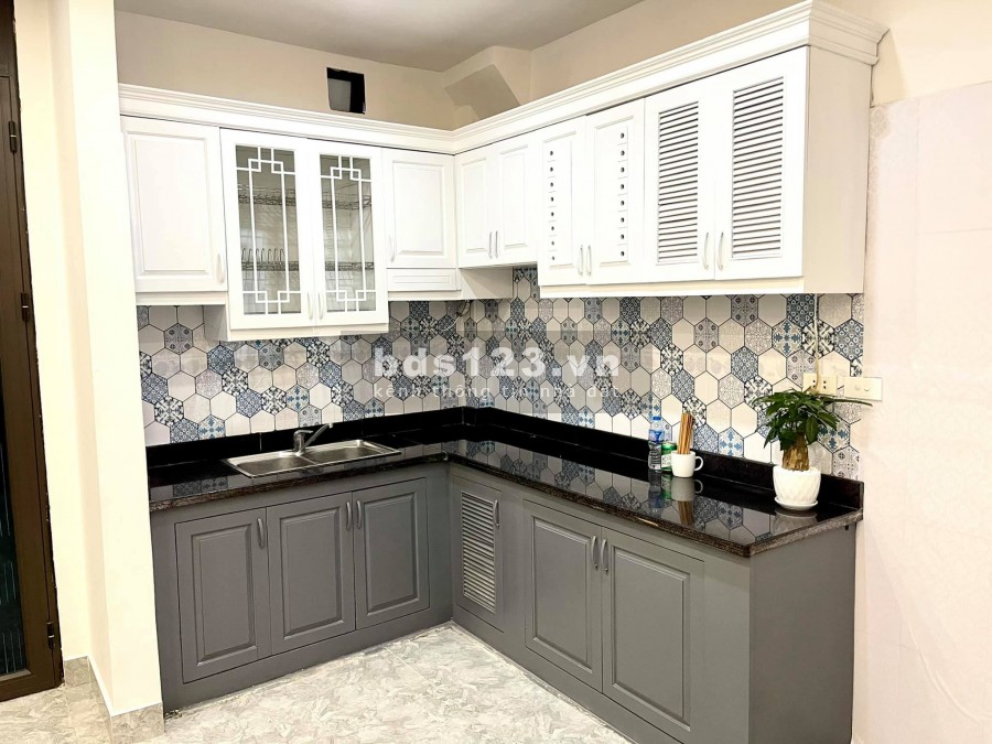Bán nhà Phố Khương Trung, Quận Thanh Xuân, dt 34m2 giá bán nhỉnh 3 tỷ