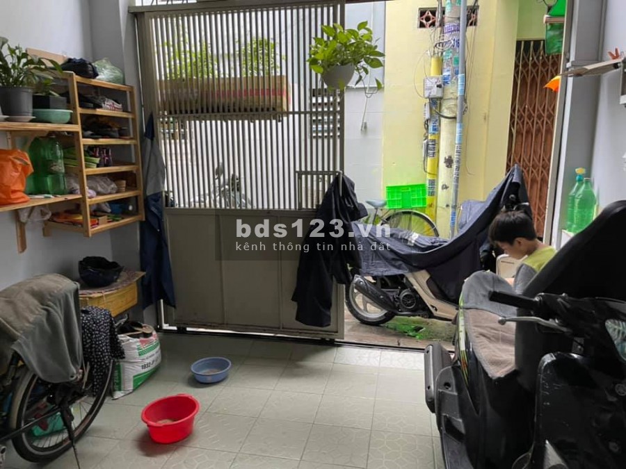 Nhà cũ hẻm ba gác 130m2 Nguyễn Trọng Tuyển, Quận Tân Bình giá 7 tỷ